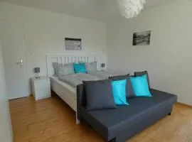 FERIENWOHNUNG LAURA LÄUFERs CHIEMSEE HOLIDAY HOME Gstadt