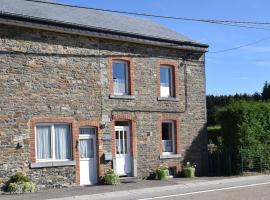 Cozy Holiday Home near the Forest in Bovigny, hôtel avec parking à Gouvy