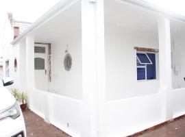 The White House Lodge, hotel di Cape Town