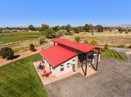 Carriage House - Serenity Now At This Sweet, Cozy Getaway, hotel em Fruita
