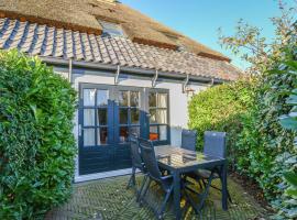Charming Holiday Home in Texel near Sea, viešbutis mieste Oost