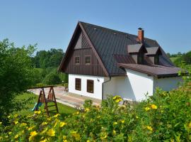 Cottage near Ski area in Stupna Czech Republic, hotel i Vidochov