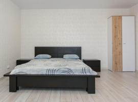 Квартира ЛАВИНА Room, hotel with parking in Sumy