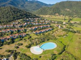 Case Li Conchi Sardegna C, hotel em Castiadas