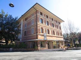 Hotel PRime - Montecatini, hotel in Montecatini Terme