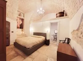 GIOVINAZZO HISTORIC APULIA old town stone house with private patio