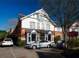Minton Lodge Hotel - Seniors Only