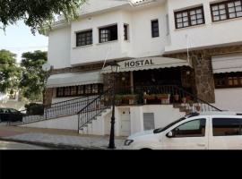 Hostal Asador Julian, hotel in Brunete