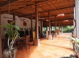 Arun Mekong Guesthouse、クラチエのバケーションレンタル