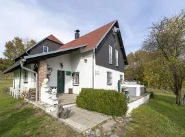 Country cottage with Sauna and bubble bath