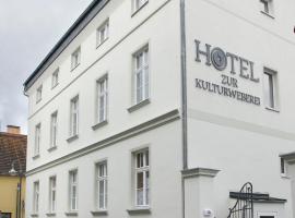 Hotel zur Kulturweberei, hotel v mestu Finsterwalde