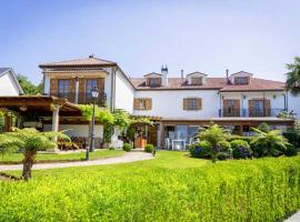 Pazo do Rio, hotel cerca de Aeropuerto de A Coruña - LCG, 