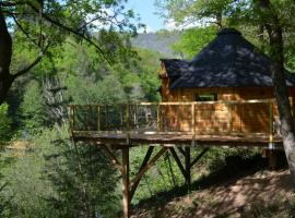 Les cabanes du Duzou, goedkoop hotel in Conques-en-Rouergue