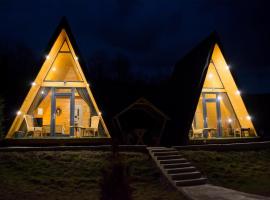 Casute din lemn, glamping site in Jiblea Veche