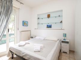 Casa Vacanze Marcelli51 - Le Grotte Rooms & Apartments, hotell i Marcelli