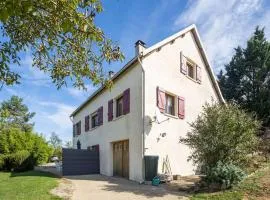 Cozy holiday home in Thédirac