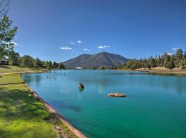 Flagstaff Condo Less Than 1 Mi to Golfing and Hiking!, hotell Flagstaffis