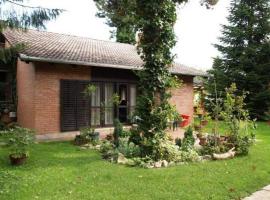 Rooms Branka - colorful, guest house in Križevci