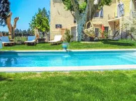 Gorgeous Apartment In Avignon