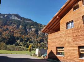 Mountain Oasis Apartment Kandersteg-Adelboden, ξενοδοχείο σε Kandergrund