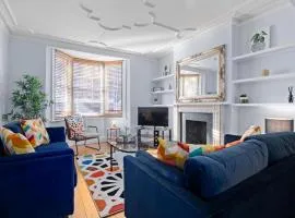 The Townhouse By My Getaways Free Parking