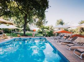 Hotel****Spa & Restaurant Cantemerle, hotel di Vence