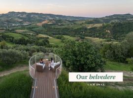 Relais Cocci Grifoni - Panoramic Wine Resort, huoneisto kohteessa Offida