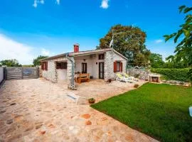 Charming House Nino with a fenced yard