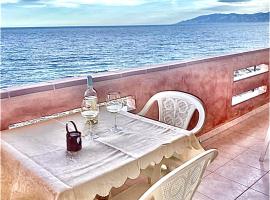 belvedere acqua dolce 1, Hotel in Cala Gonone