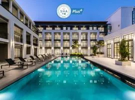 One Patio Hotel Pattaya - SHA Extra Plus