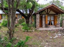 Casa de Montaña, hotel in Los Cocos