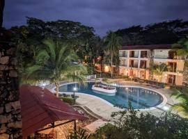 Hotel Plaza Palenque, khách sạn ở Palenque