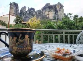 Traditional Antique Deco House