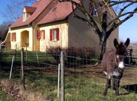 nature et proximité, hotel with parking in Martel