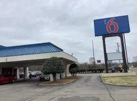 Motel 6-Memphis, TN - East