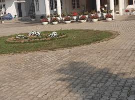 JUNGJUNG HOMESTAY, alquiler vacacional en Dimāpur