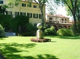 Le Notti in Villa