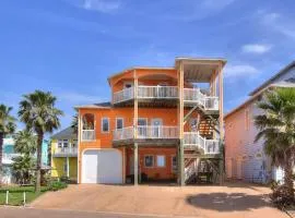 7 Bedroom Home STEPS TO THE BEACH With 4 Patios and Pool! Sleeps 20