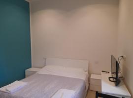 Casa manzoni – hotel w mieście San Giuliano Milanese