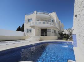 Magnifique Villa Avec Piscine, Pour Vos Vacances !, hotel sa Monastir