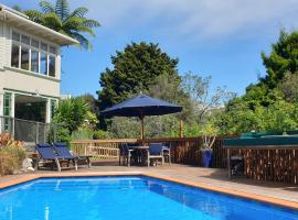 Bluff Hill Bed & Breakfast, beach rental in Napier