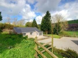 Priory Cottage, North Devon, nhà nghỉ dưỡng gần biển ở Barnstaple