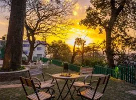 StayVista at Nau Nabh Cottage - Paradisiacal Abode