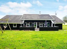 10 person holiday home in Nordborg-By Traum, Hotel in Nordborg Kommune