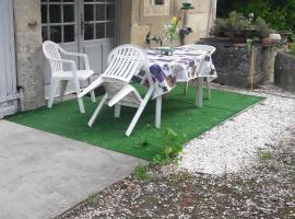 Chambre de caractere, hotel econômico em Celles