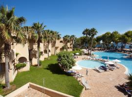 Grupotel Santa Eulària & Spa - Adults Only, hotel cerca de Palacio Congresos de Ibiza, Santa Eulària des Riu