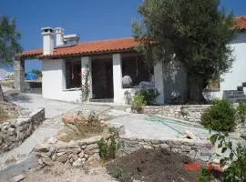 KALIVI Traditional Olive Farm Guest House