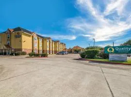 Quality Inn & Suites North Mesquite I-30