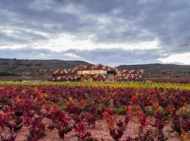 Hotel Bodega FyA - GRUPO PIÉROLA, hotel em Navarrete