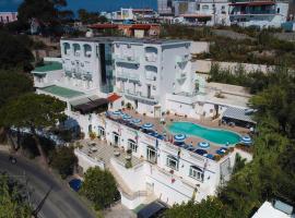 Hotel La Ginestra, hotel in Ischia